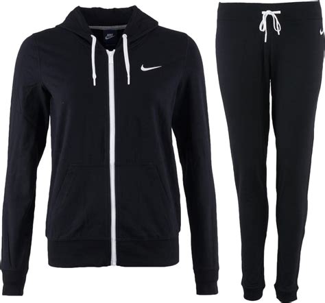 nike trainingspakken dames.